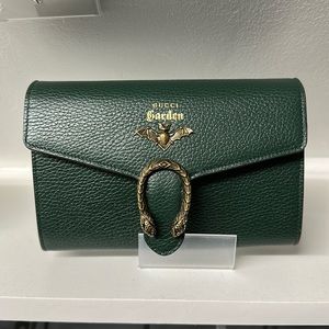 Gucci Limited Edition Garden Dionysus Wallet on Chain